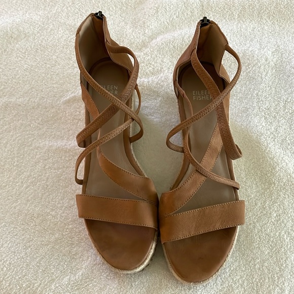 Eileen Fisher Wanda Tan wedge shoe. Worn once. - Picture 1 of 4